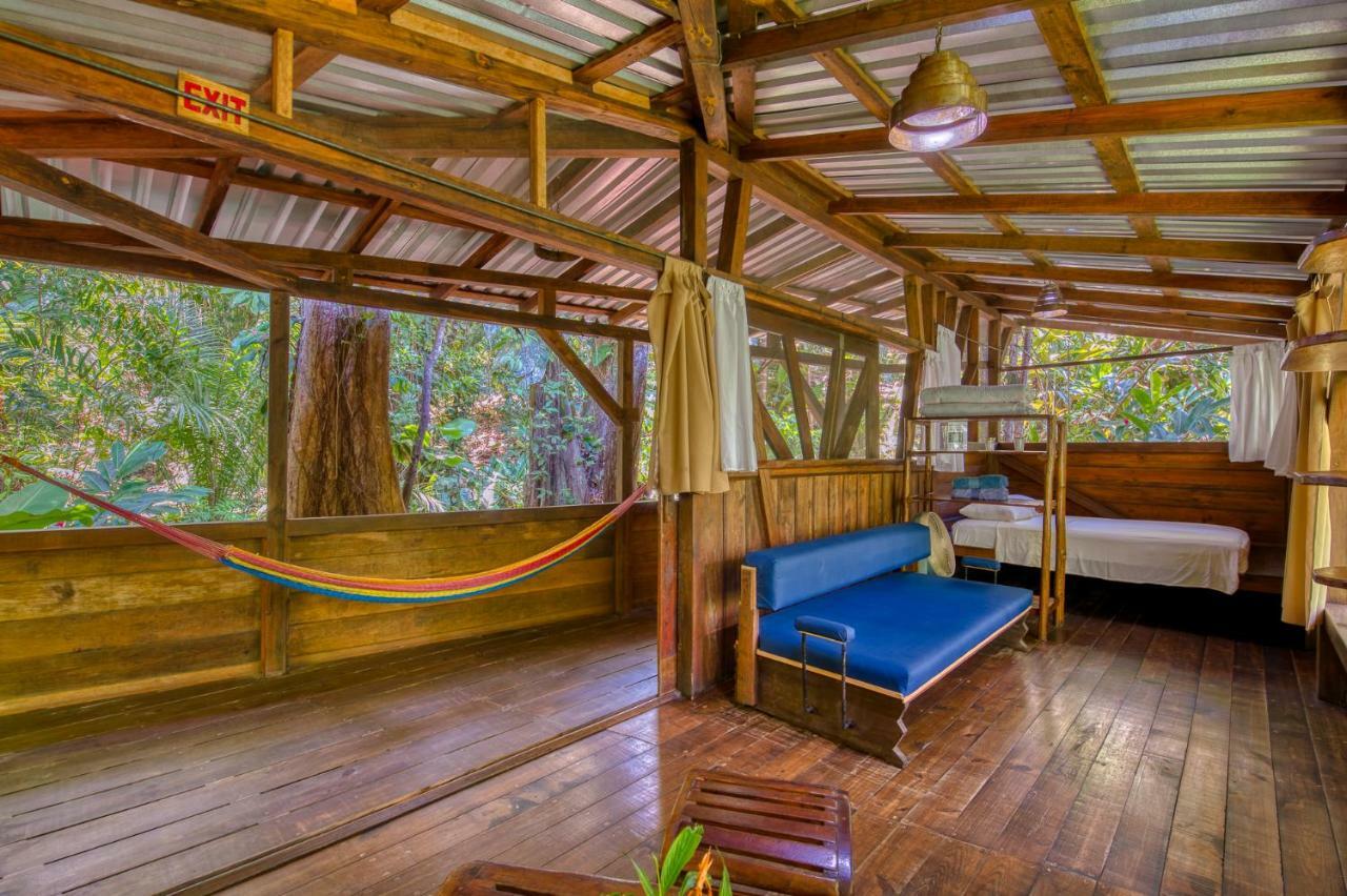 Omega Tours Eco-Jungle Lodge La Ceiba Exterior foto