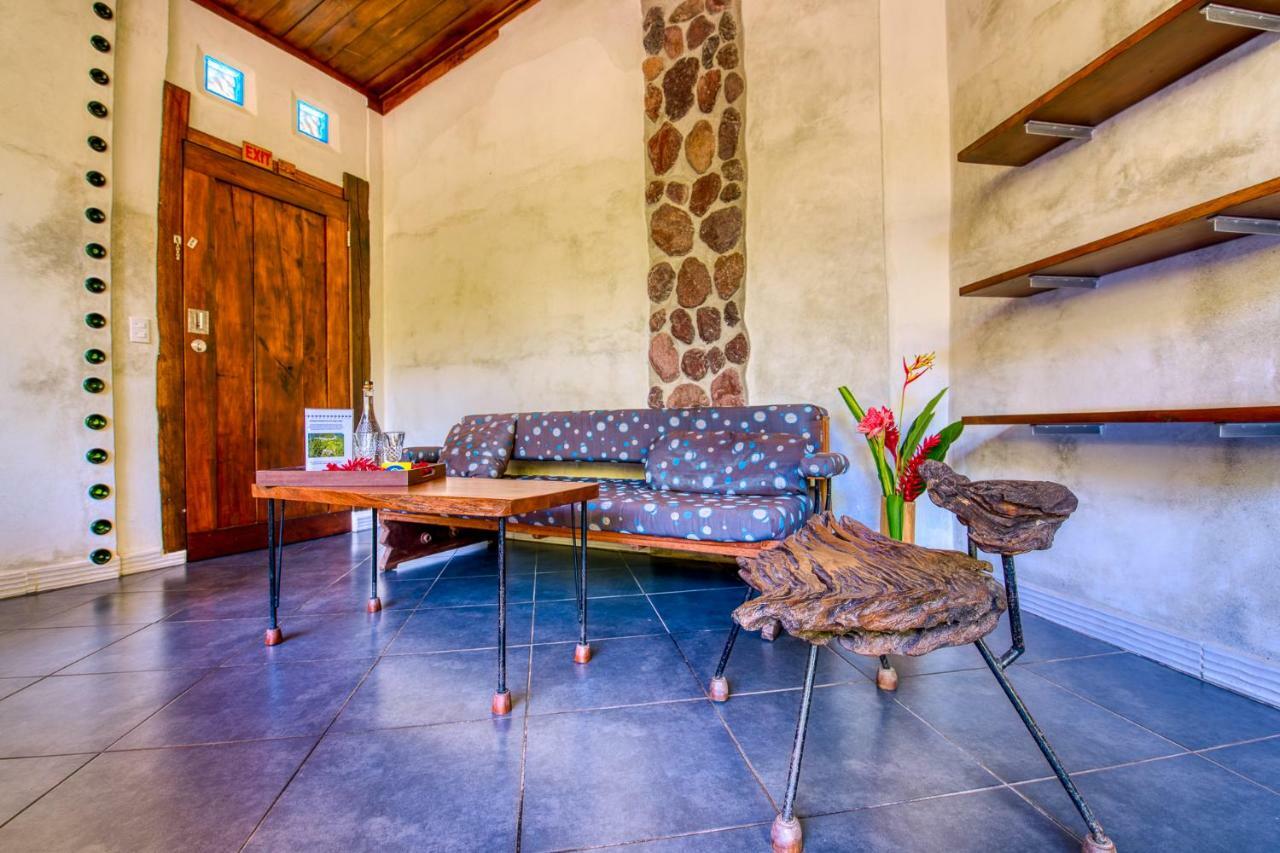 Omega Tours Eco-Jungle Lodge La Ceiba Exterior foto